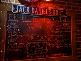 PXL_20250816_032348826