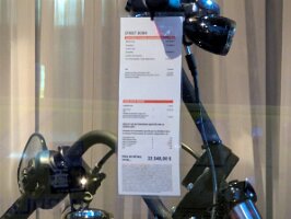 PXL_20250816_001844449.MP